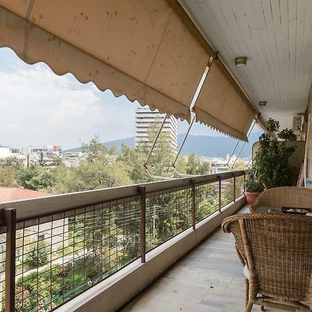 Spacious & Modern Flat In Heart Of Афины Экстерьер фото