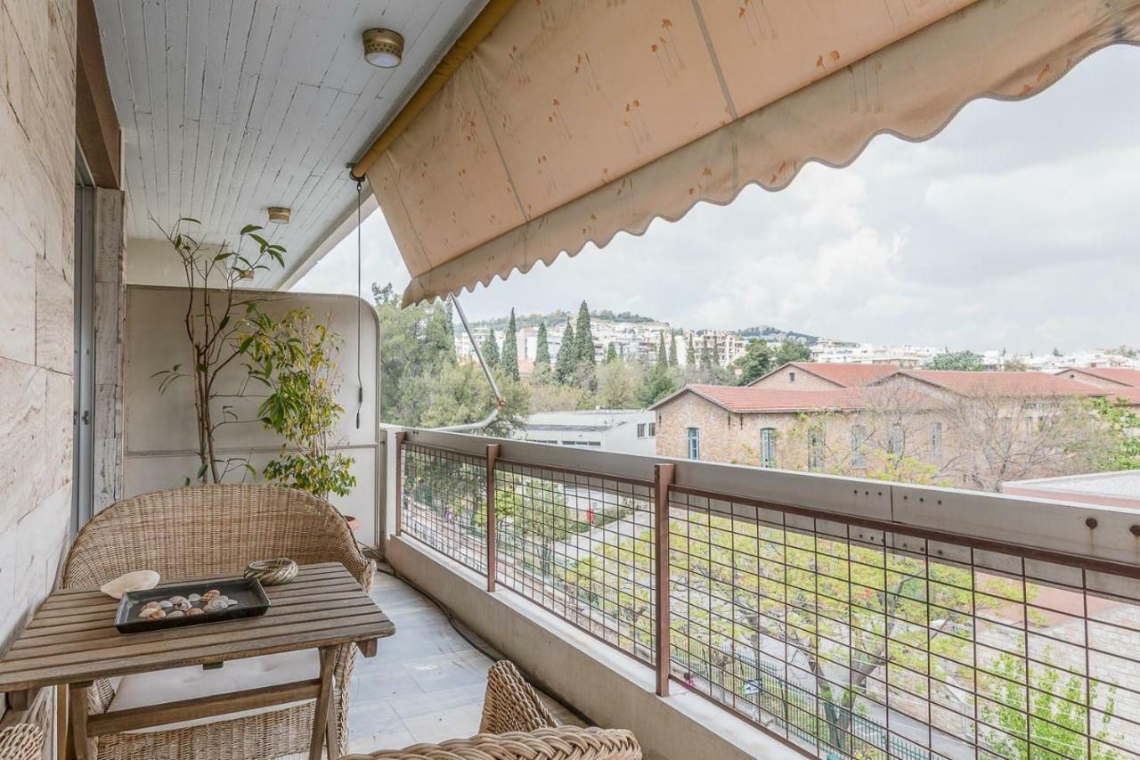 Spacious & Modern Flat In Heart Of Афины Экстерьер фото