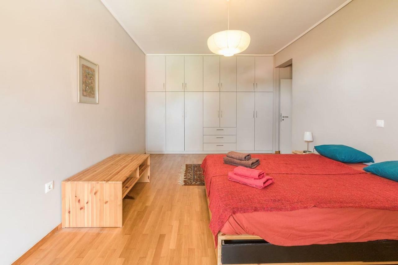 Spacious & Modern Flat In Heart Of Афины Экстерьер фото
