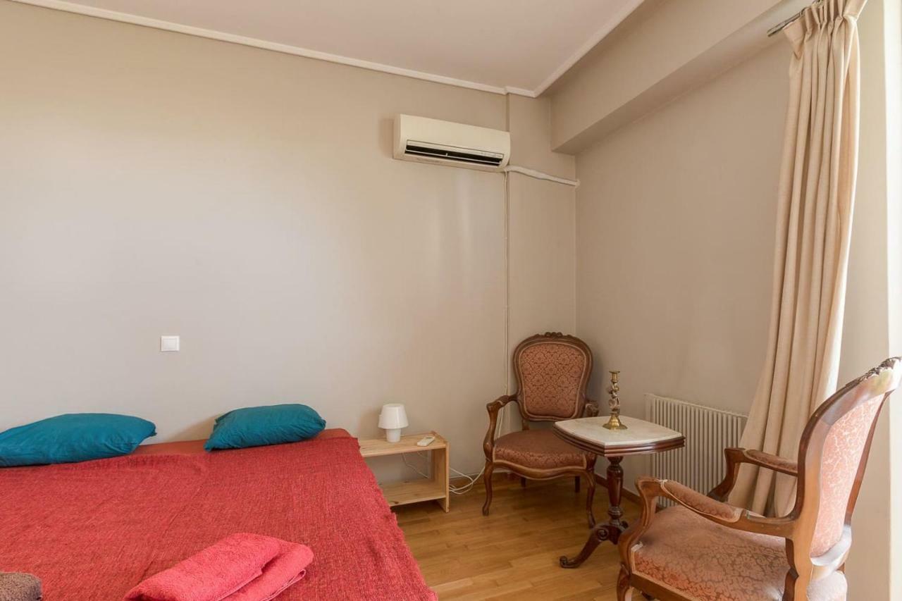 Spacious & Modern Flat In Heart Of Афины Экстерьер фото